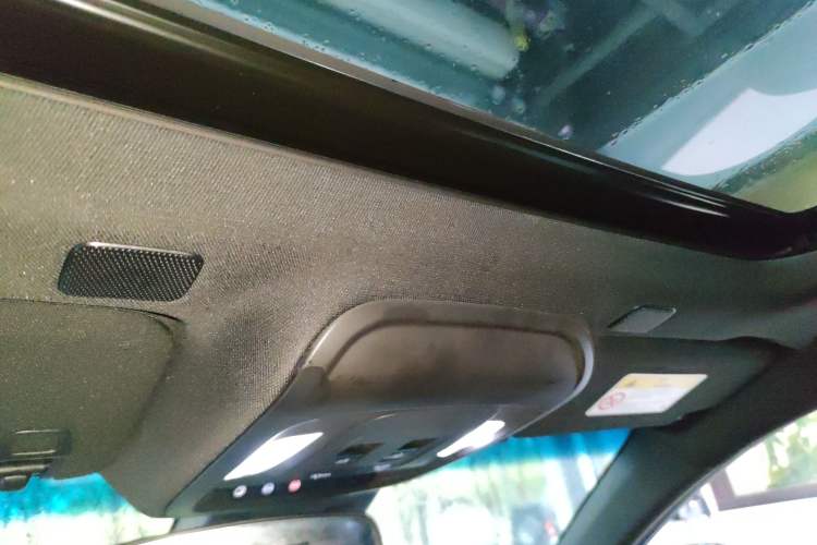 Used Cadillac CT4 2023 25T Luxury Model Headliner