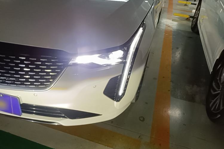 Used Cadillac CT4 2023 25T Luxury Model Left Front Headlight