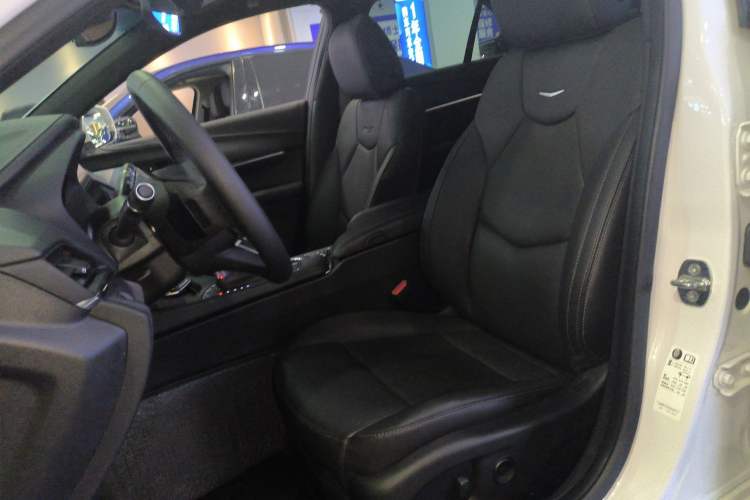 Used Cadillac CT4 2023 25T Luxury Model Left Front Seat