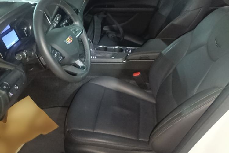 Used Cadillac CT4 2023 25T Luxury Model Left Front Seat