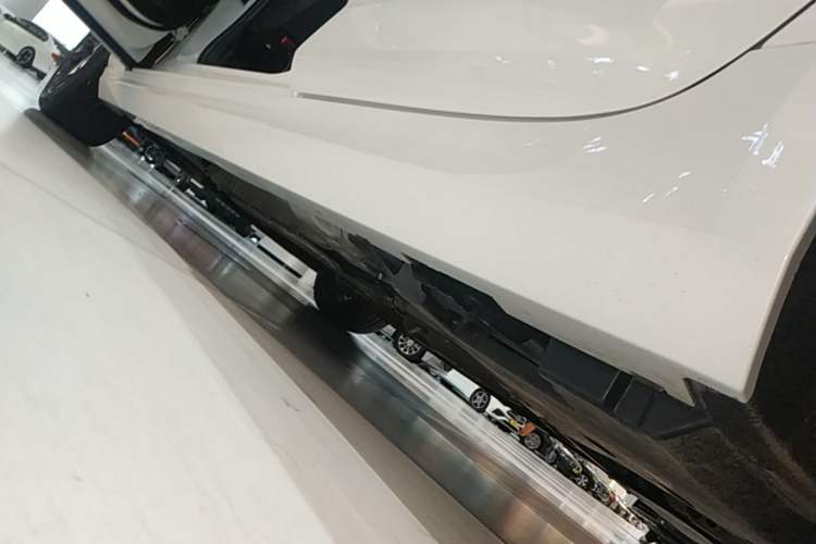 Used Cadillac CT4 2023 25T Luxury Model Left Side Sill