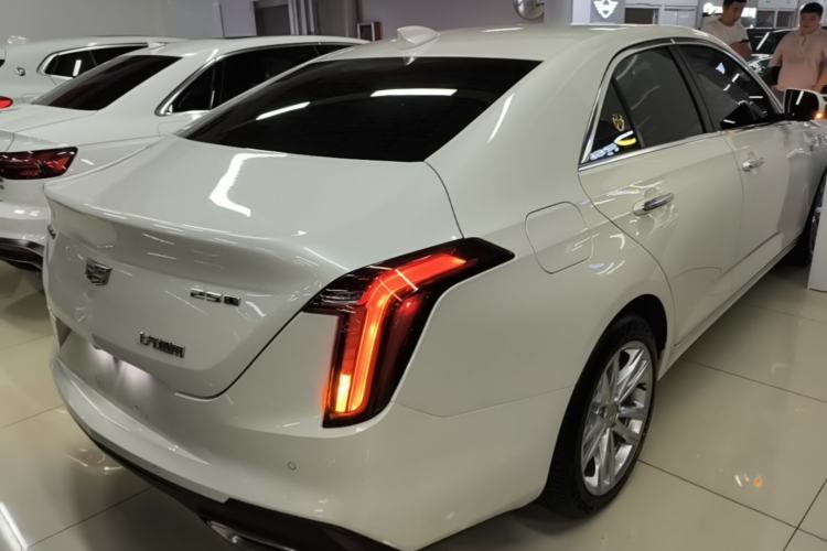 Used Cadillac CT4 2023 25T Fashion Edition Rear Right 45 Deg