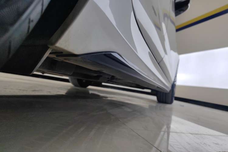 Used Cadillac CT4 2023 25T Luxury Model Right Side Sill