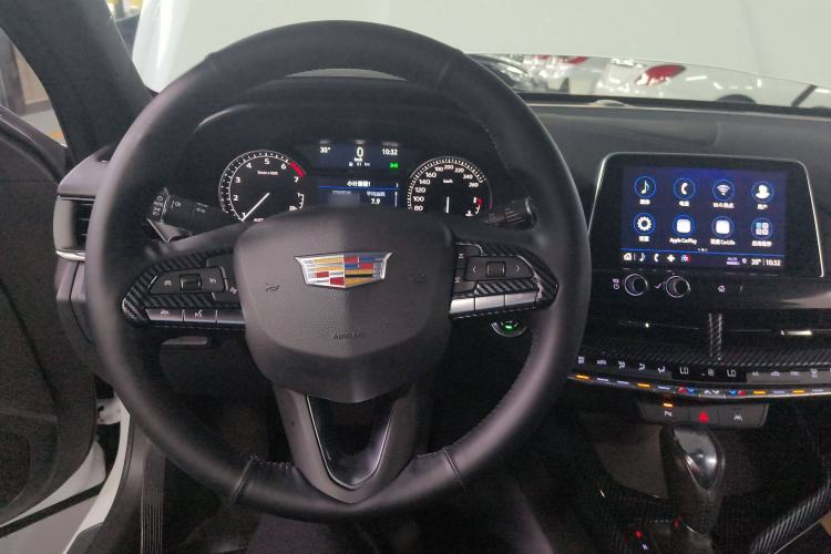 Used Cadillac CT4 2023 25T Luxury Model Steering Wheel
