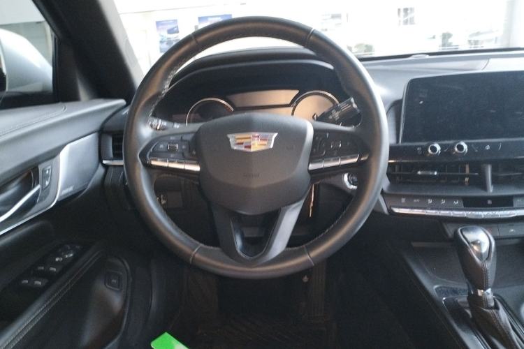 Used Cadillac CT4 2023 25T Luxury Model Steering Wheel
