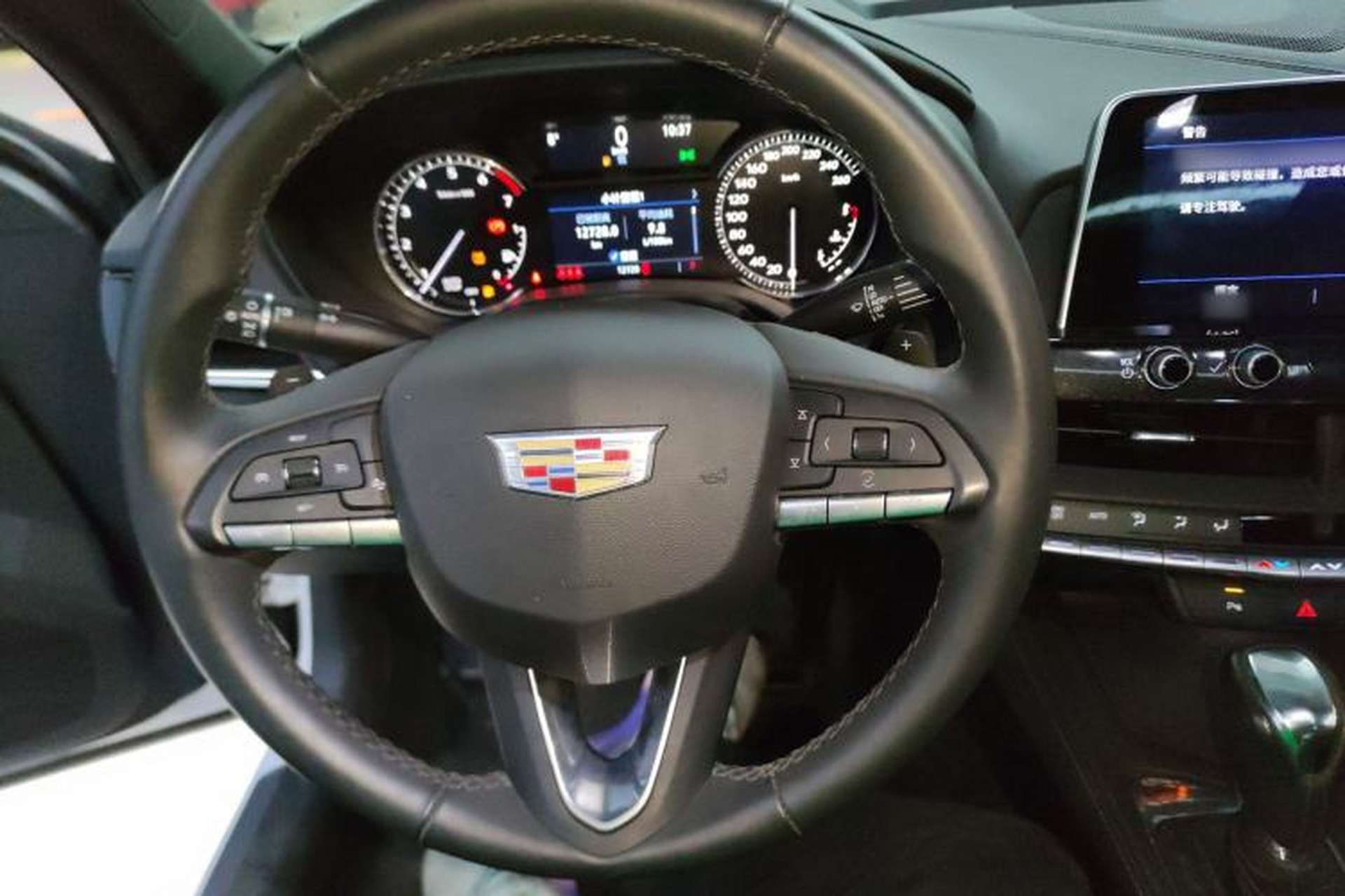 Used Cadillac CT4 2023 25T Luxury Model Steering Wheel