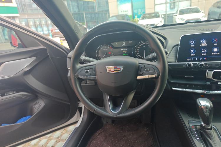 Used Cadillac CT4 2023 25T Luxury Model Steering Wheel