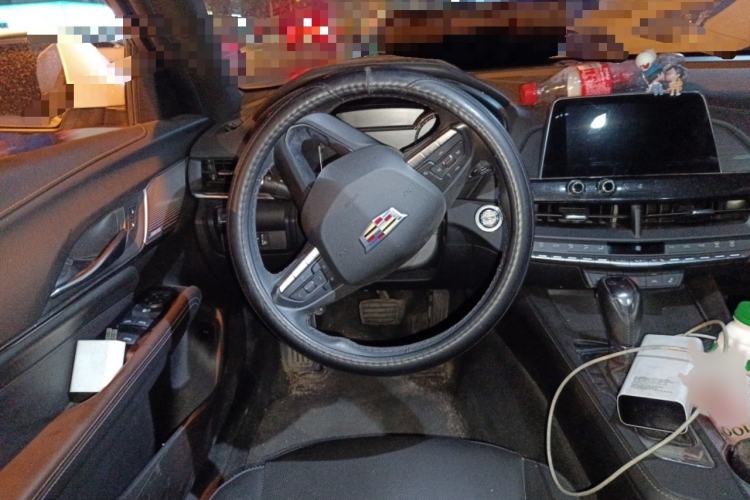 Used Cadillac CT4 2023 28T Luxury Version Steering Wheel