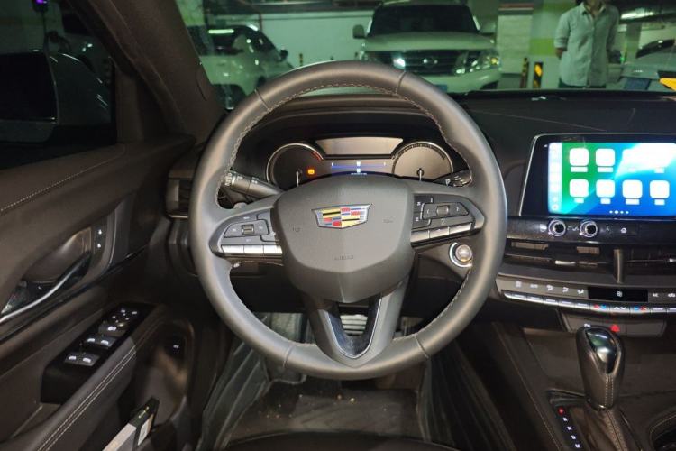 Used Cadillac CT4 2023 25T Fashion Edition Steering Wheel