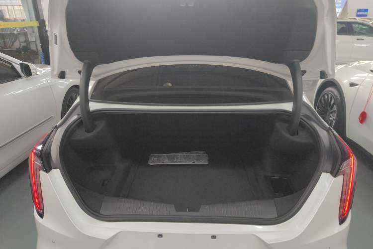 Used Cadillac CT4 2023 25T Luxury Model Trunk