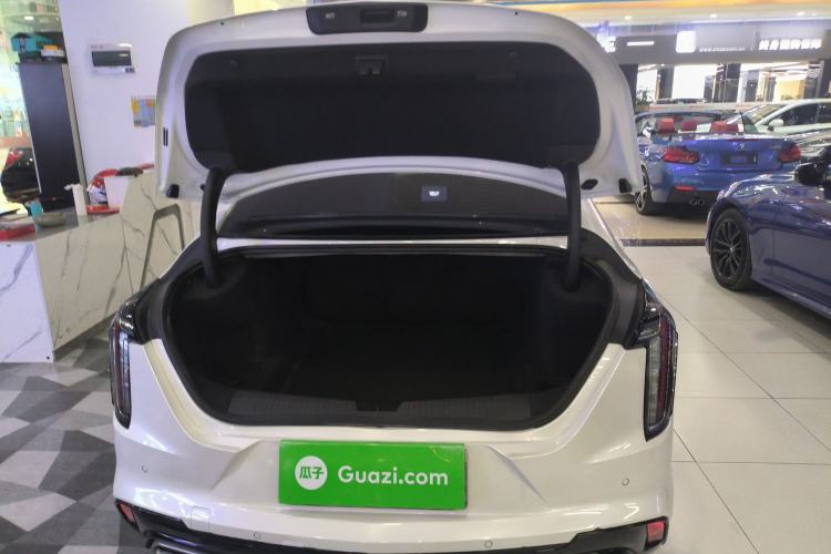 Used Cadillac CT4 2023 25T Luxury Model Trunk