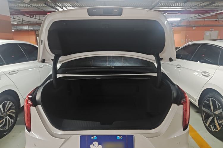 Used Cadillac CT4 2023 25T Luxury Model Trunk