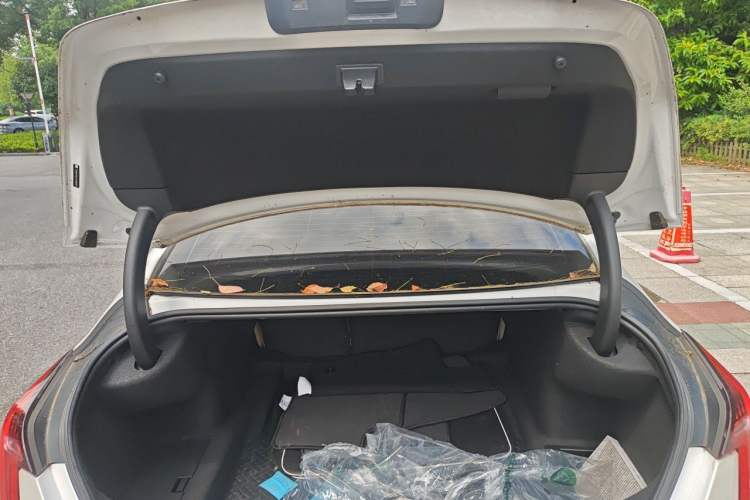 Used Cadillac CT4 2023 25T Luxury Model Trunk