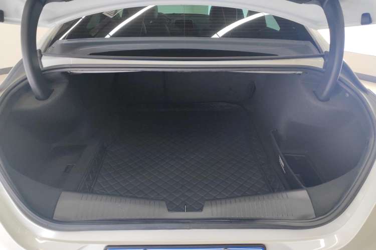 Used Cadillac CT4 2023 25T Luxury Model Trunk