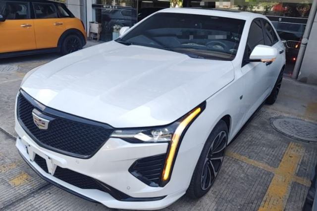 Used Cadillac CT4 2023 25T Luxury Model