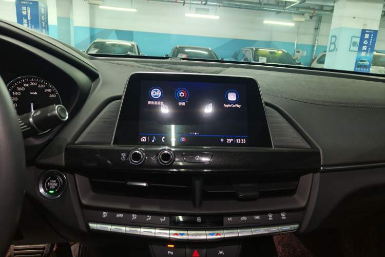 Used Cadillac CT4 2023 25T Luxury Model Audio And AC Panel