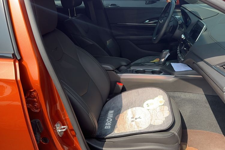Used Cadillac CT4 2023 25T Luxury Model Right Front Seat