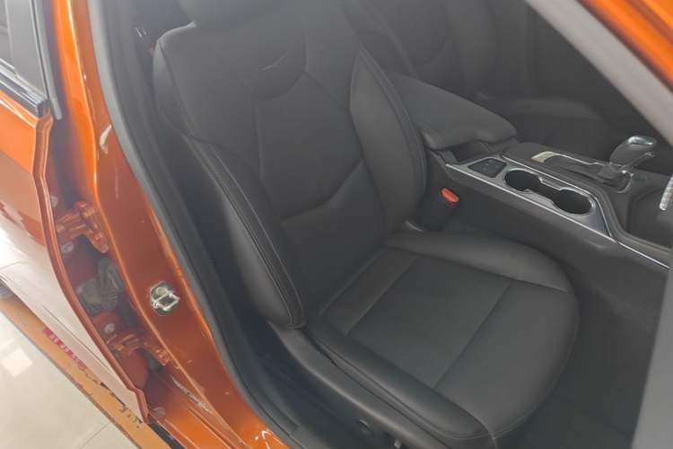 Used Cadillac CT4 2023 25T Luxury Model Right Front Seat