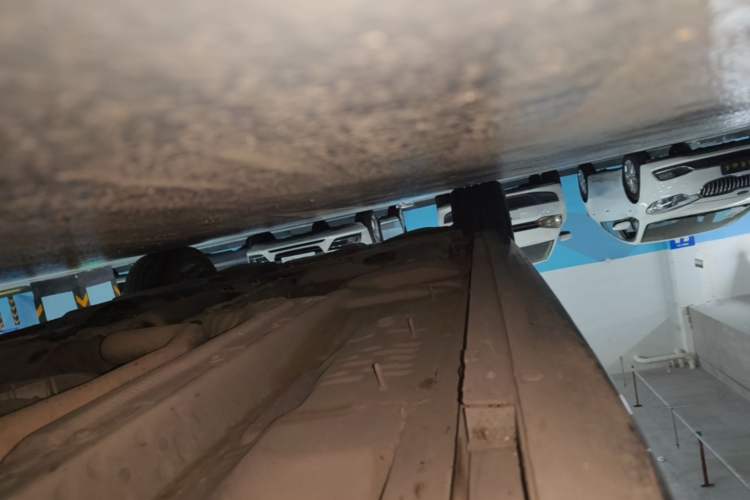 Used Cadillac CT4 2023 25T Luxury Model Right Side Sill