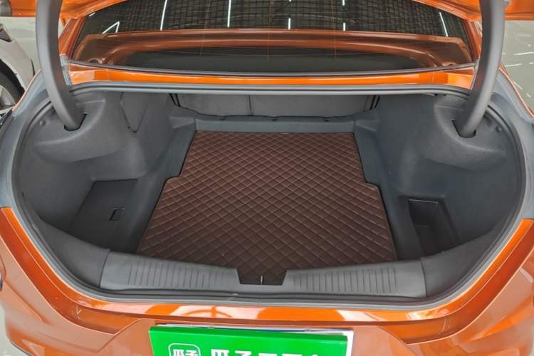Used Cadillac CT4 2023 25T Luxury Model Trunk