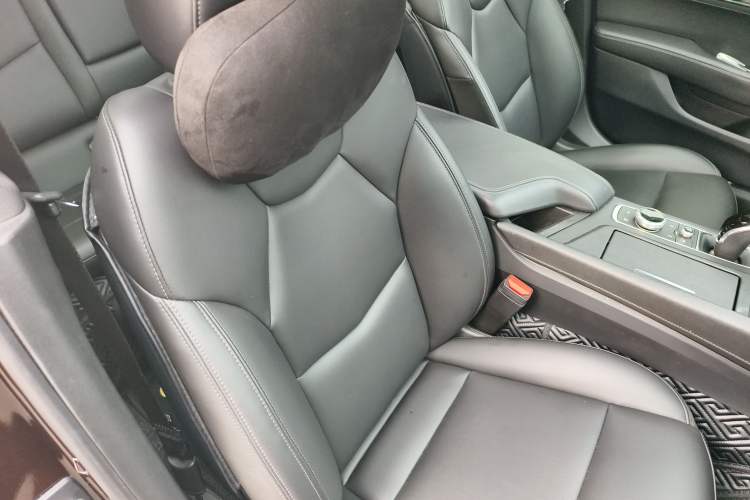 Used Cadillac CT5 2020 28T Fashion Edition Right Front Seat