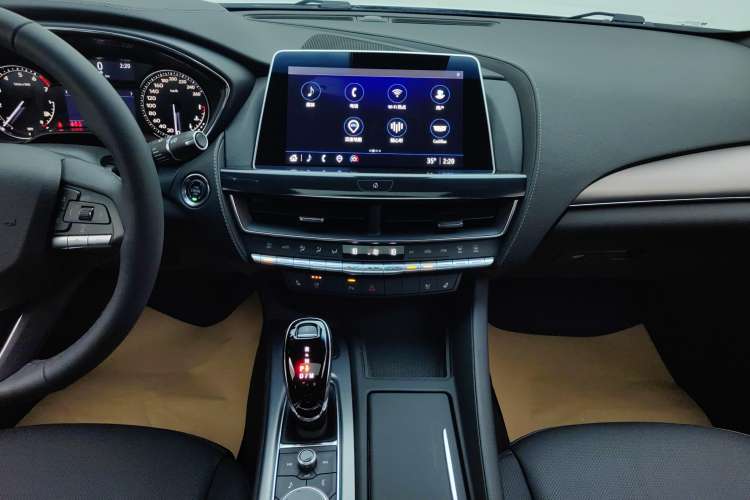 Used Cadillac CT5 2022 28T Luxury Edition Audio And AC Panel