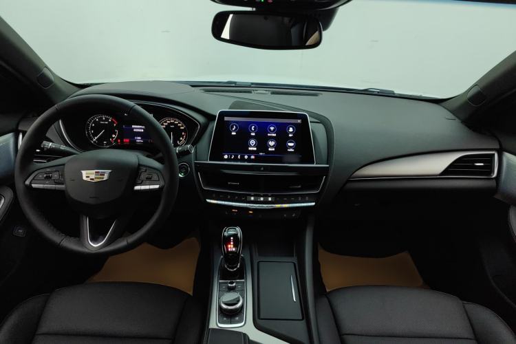 Used Cadillac CT5 2022 28T Luxury Edition Center Console