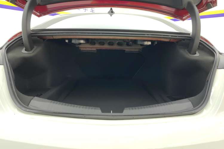 Used Cadillac CT5 2022 28T Luxury Edition Trunk
