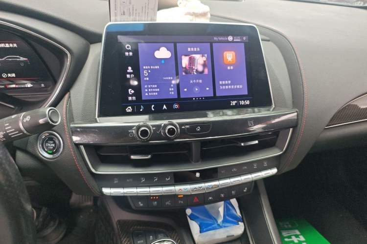 Used Cadillac CT5 2020 28T Platinum Sport Edition Audio And AC Panel