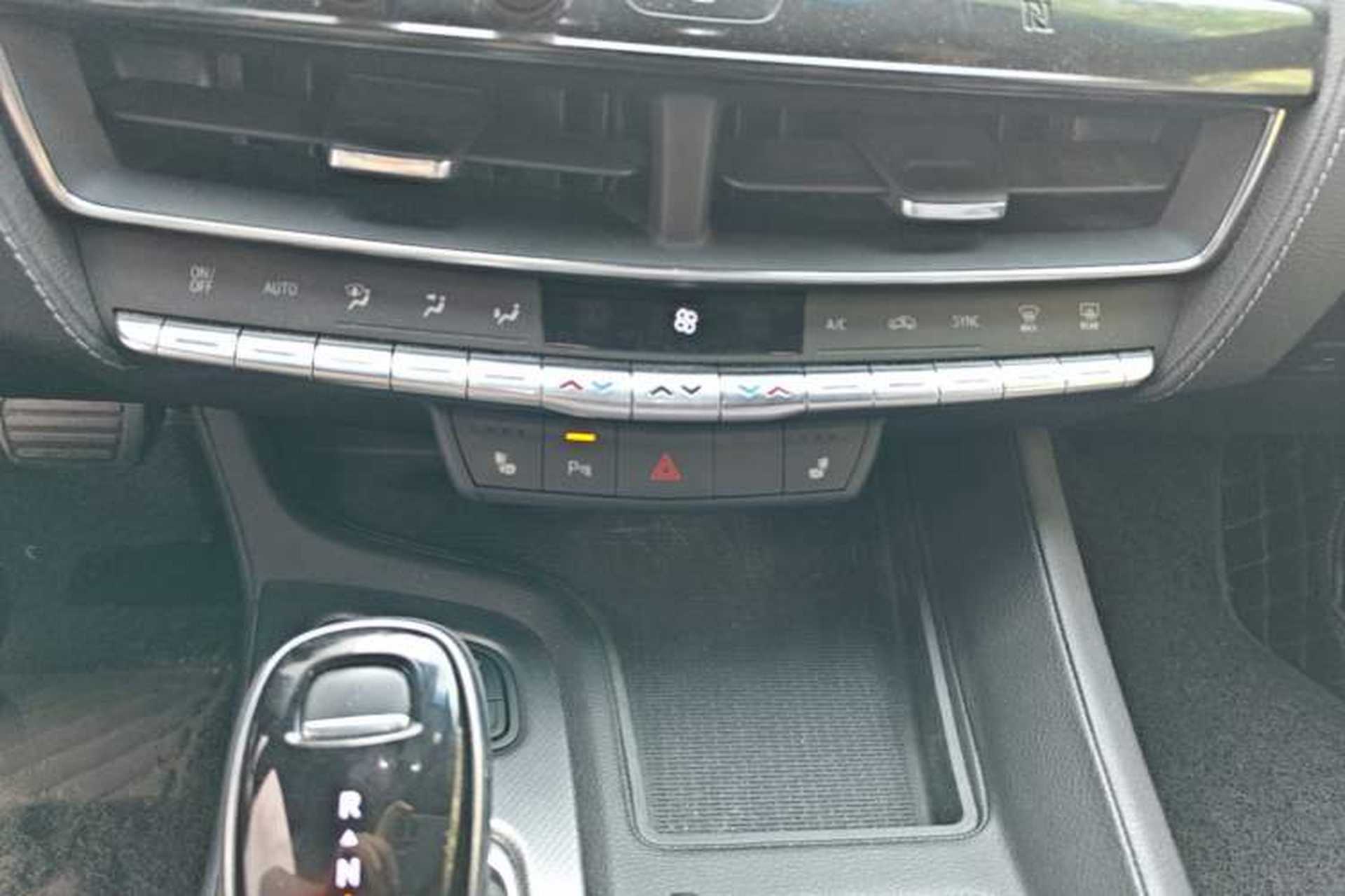Used Cadillac CT5 2020 Revised Version 28T Luxury Edition Audio And AC Panel