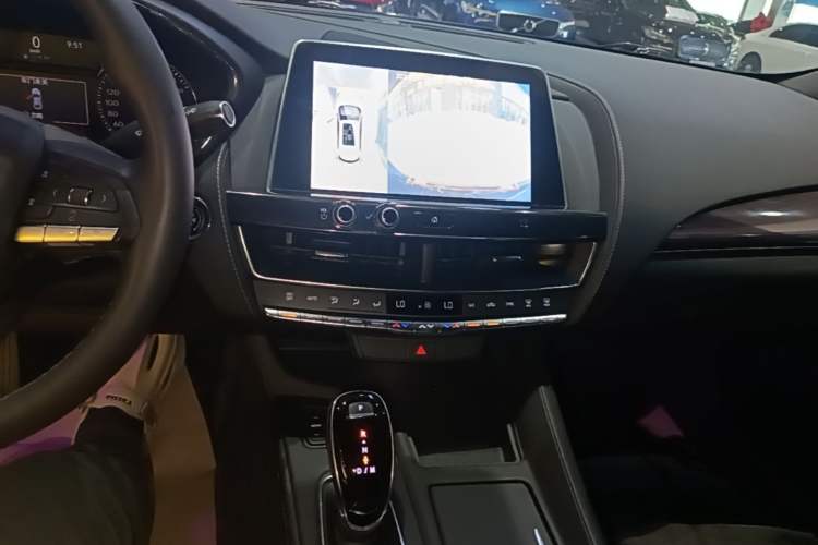 Used Cadillac CT5 2020 28T Tech Edition Audio And AC Panel