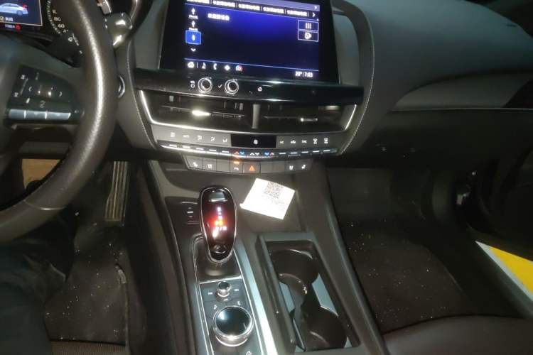 Used Cadillac CT5 2020 Updated 28T Leading Sporty Version Audio And AC Panel