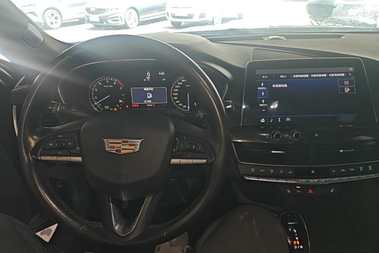 Used Cadillac CT5 2020 28T Luxury Version Center Console