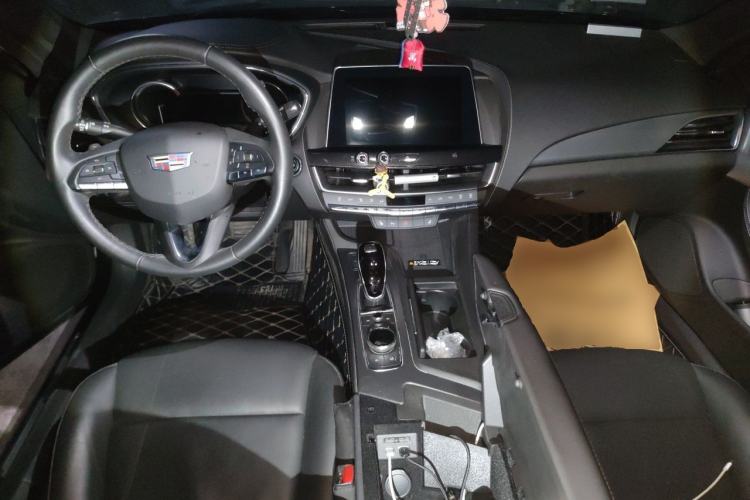 Used Cadillac CT5 2020 Revised Version 28T Luxury Edition Center Console
