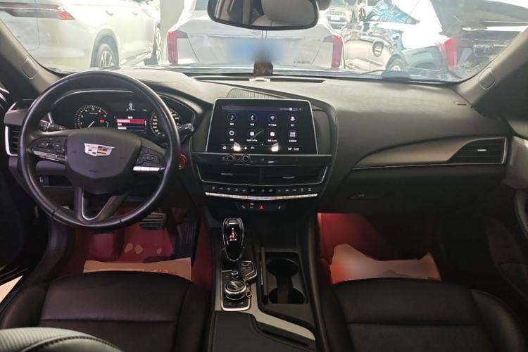 Used Cadillac CT5 2020 Revised Version 28T Luxury Edition Center Console