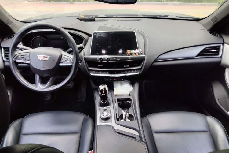 Used Cadillac CT5 2020 Revised Version 28T Luxury Edition Center Console