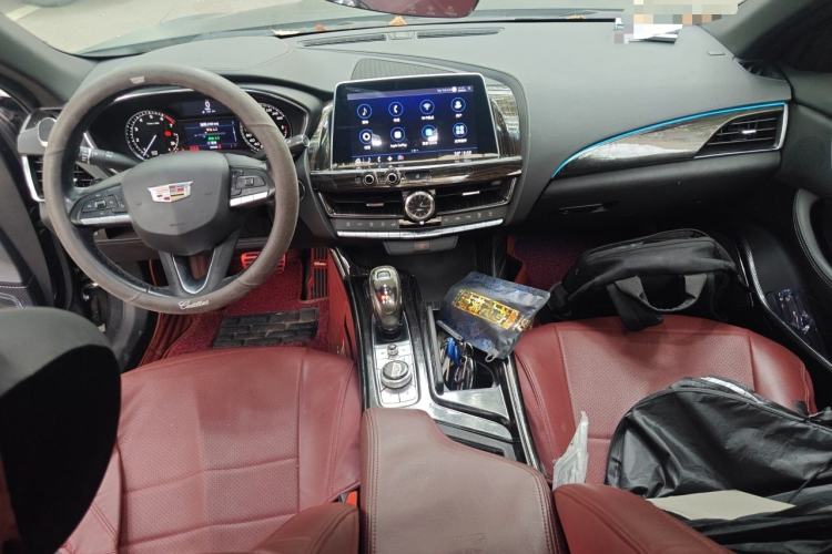 Used Cadillac CT5 2020 28T Tech Edition Center Console
