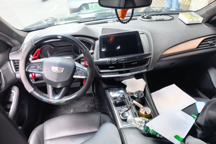 Used Cadillac CT5 2020 Revised Version 28T Luxury Edition Center Console