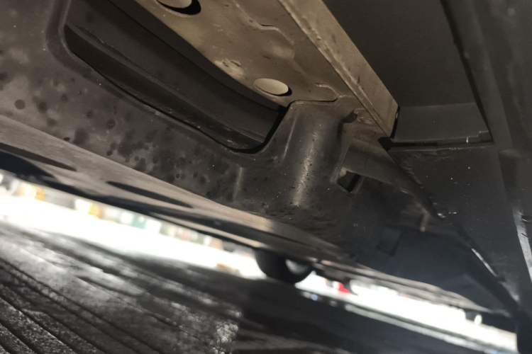 Used Cadillac CT5 2020 Revised 28T Platinum Sport Edition Chassis Rear Right