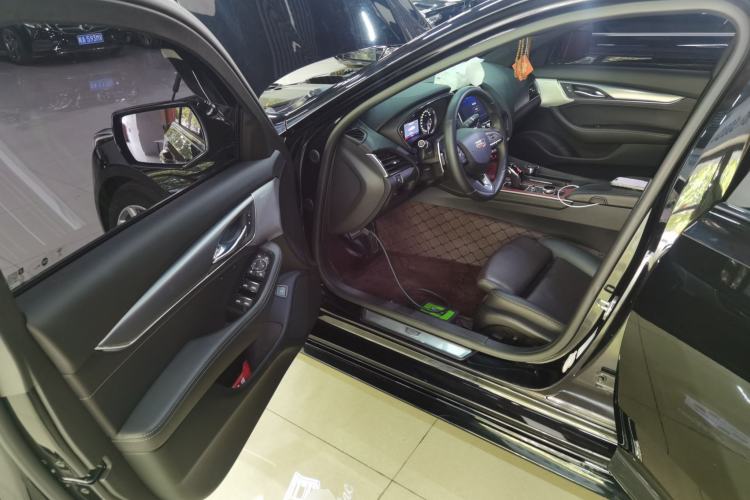 Used Cadillac CT5 2020 Updated 28T Leading Sporty Version Driver Seat