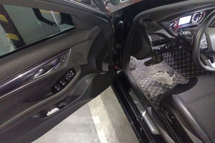 Used Cadillac CT5 2020 Revised Version 28T Tech Edition Driver Seat