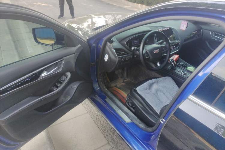 Used Cadillac CT5 2020 28T Fashion Edition Driver Seat