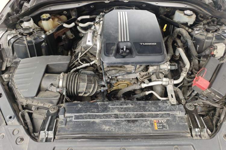 Used Cadillac CT5 2020 28T Platinum Sport Edition Engine Bay