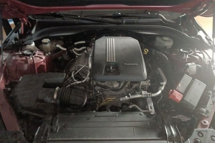 Used Cadillac CT5 2020 28T Luxury Version Engine Bay