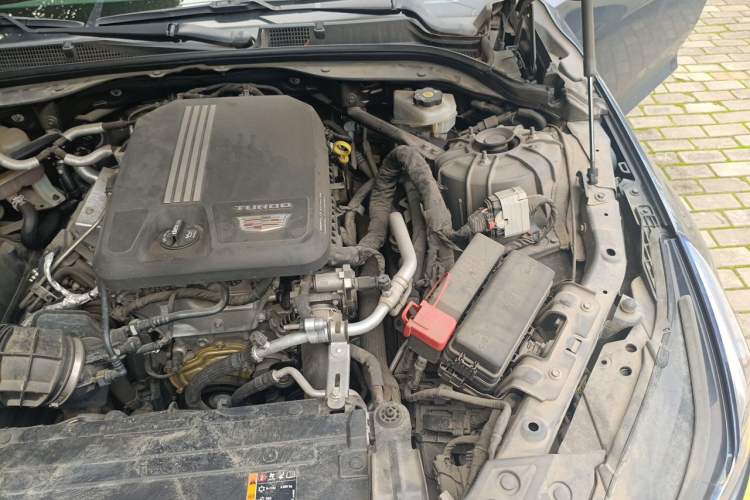 Used Cadillac CT5 2020 28T Luxury Version Engine Bay Left