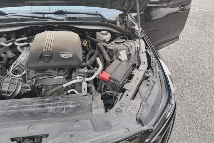 Used Cadillac CT5 2020 Revised Version 28T Luxury Edition Engine Bay Left