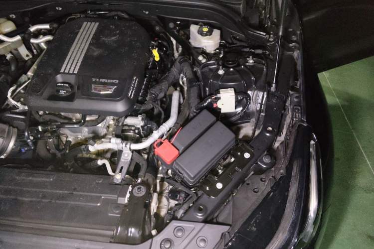 Used Cadillac CT5 2020 Revised Version 28T Luxury Edition Engine Bay Left