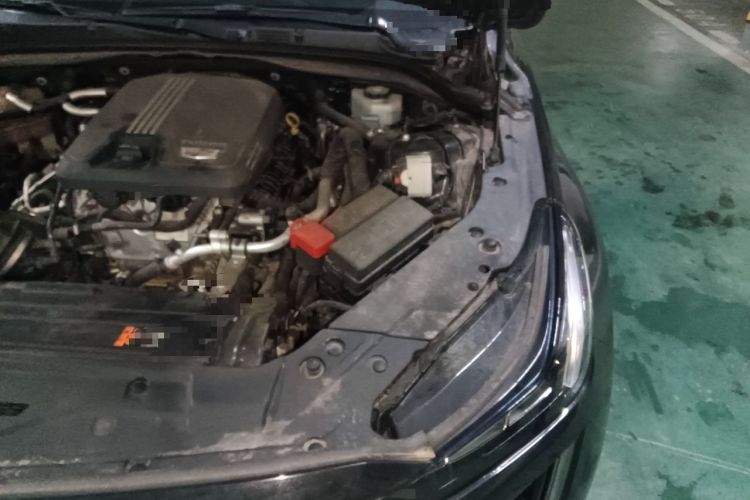 Used Cadillac CT5 2020 Revised Version 28T Luxury Edition Engine Bay Left