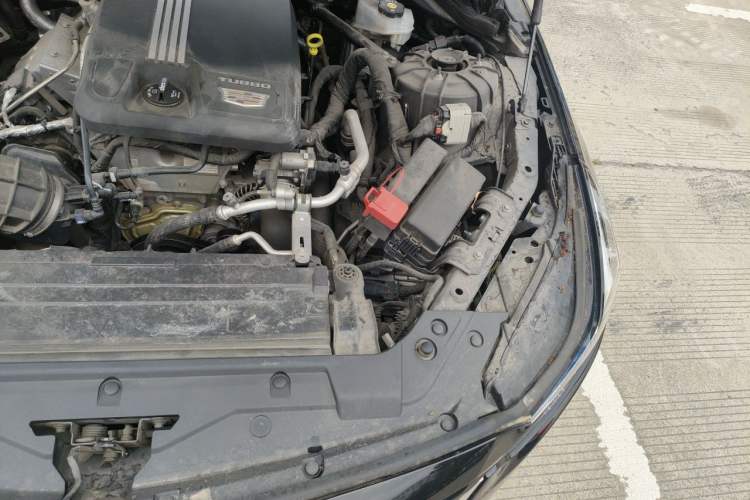 Used Cadillac CT5 2020 Revised Version 28T Luxury Edition Engine Bay Left