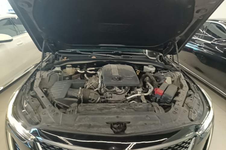 Used Cadillac CT5 2020 28T Luxury Version Engine Bay